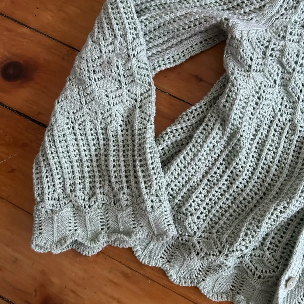 Sold - Picture 2 of 8